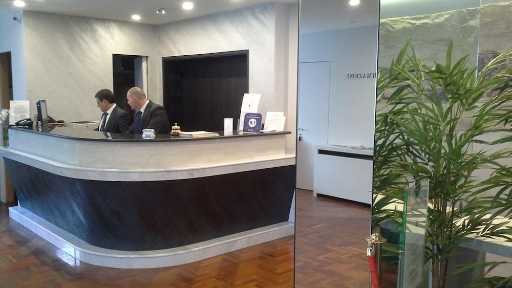 Park Hotel Dei Massimi โรม ภายนอก รูปภาพ