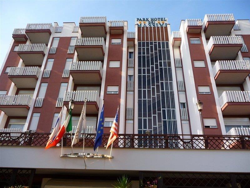Park Hotel Dei Massimi โรม ภายนอก รูปภาพ