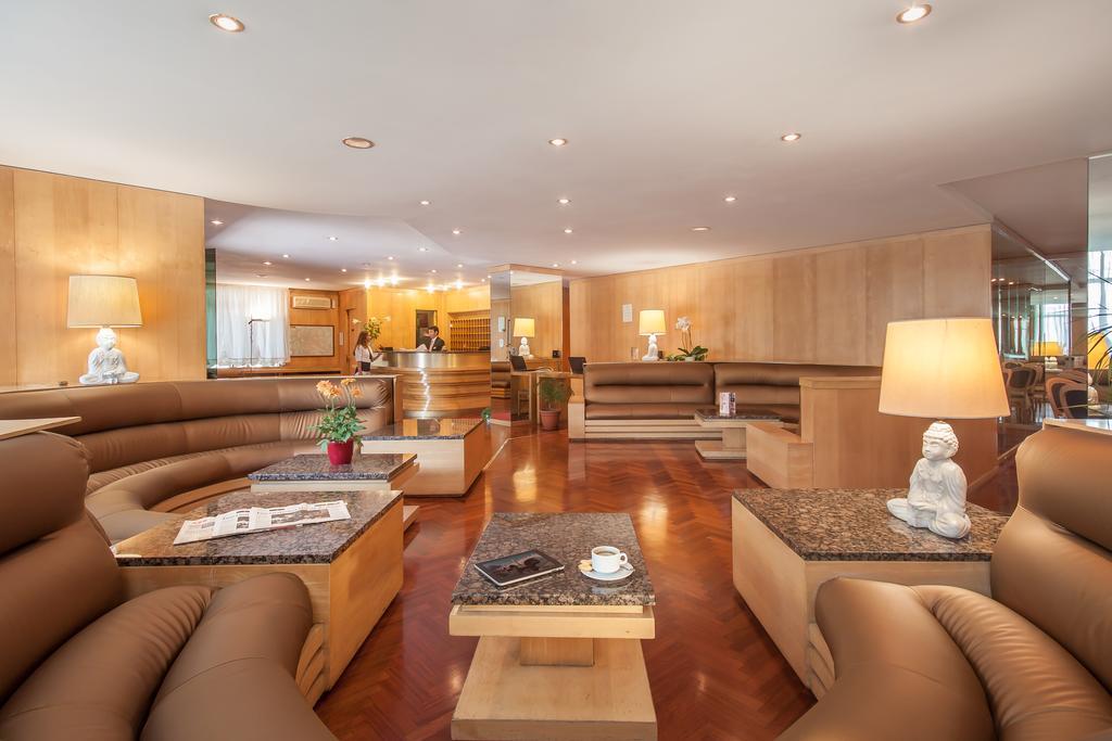 Park Hotel Dei Massimi โรม ภายนอก รูปภาพ
